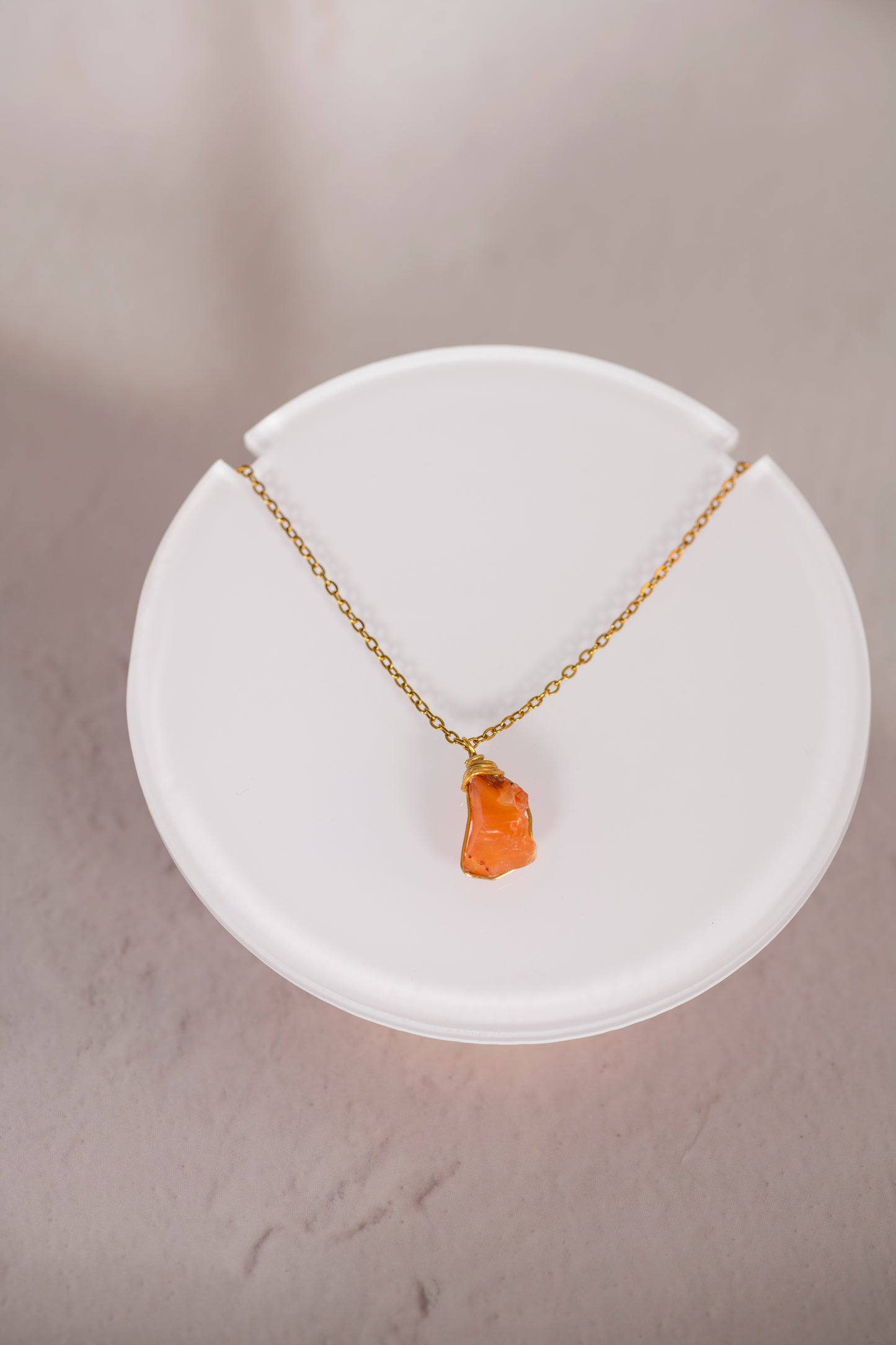Collier fin en Pierre