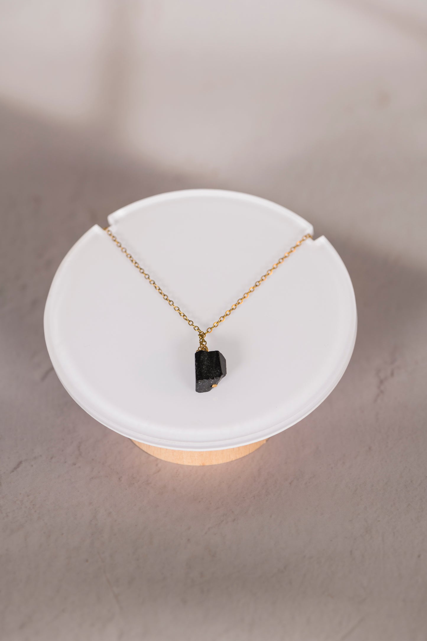 Collier fin en Pierre